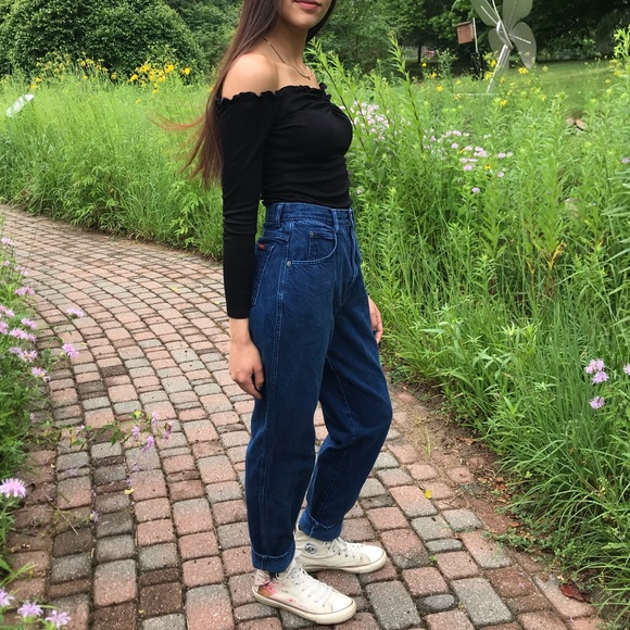 Vintage High waisted Jeans - Picture 1 of 3